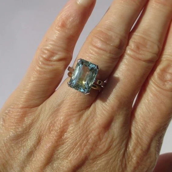 Ring Cocktail Aquamarine rectangular 7 carats Platinum - Image 2