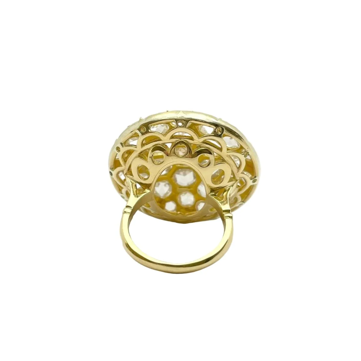 Dome ring in yellow gold and diamonds - Image 3