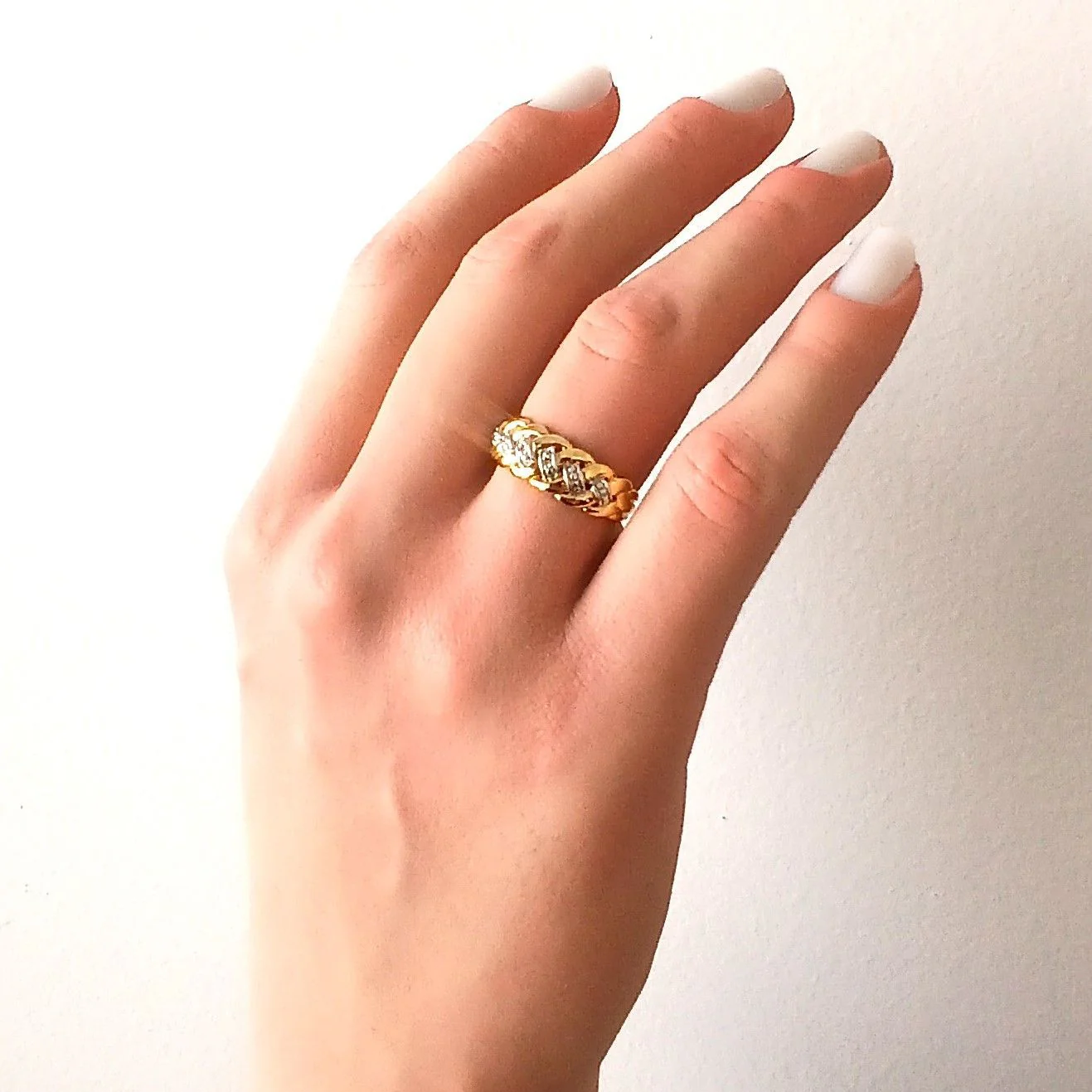 Ring braid yellow gold and diamonds - Image 2