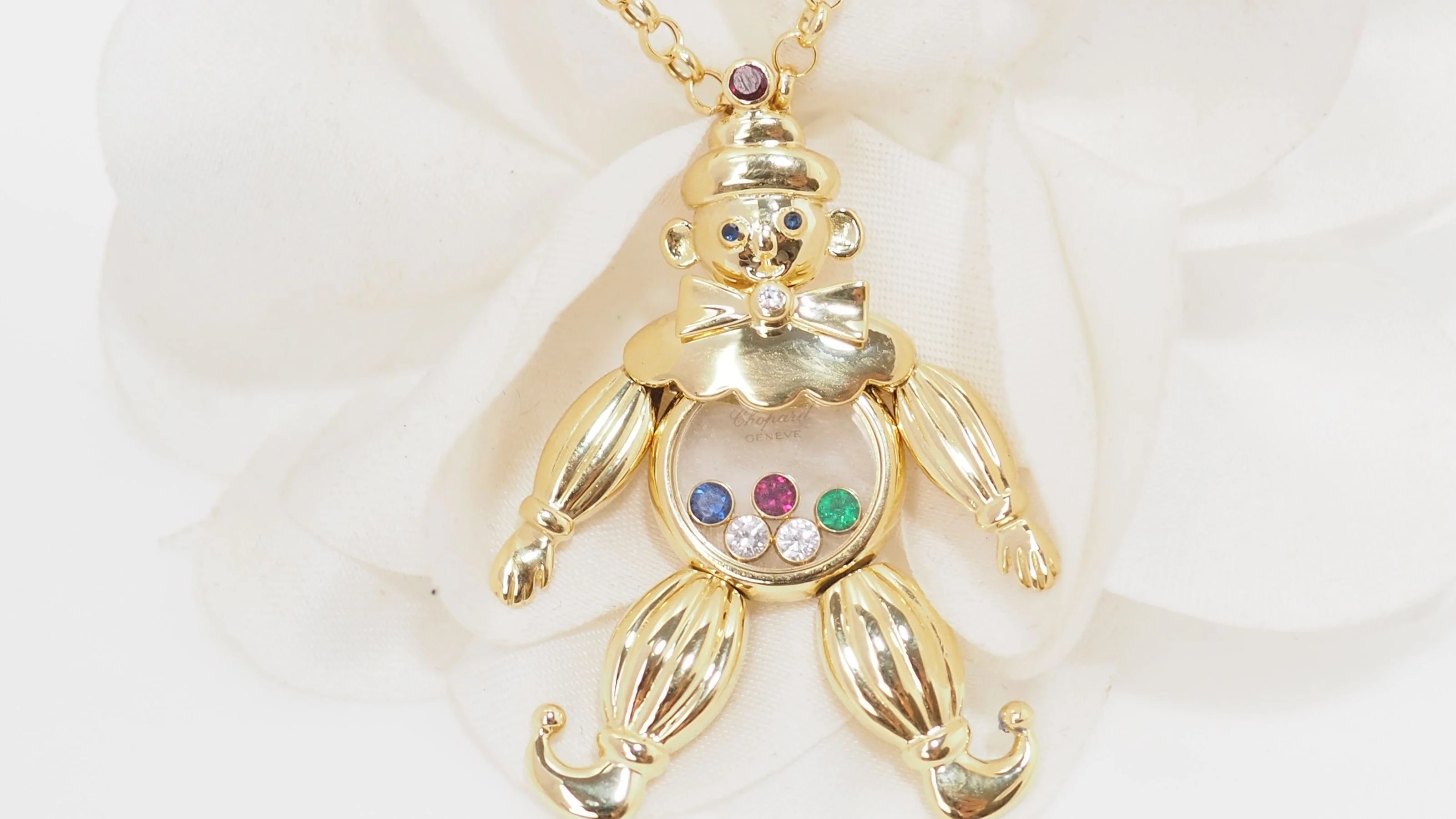 Chopard Happy Clown pendant in yellow gold and moving diamonds - Image 6