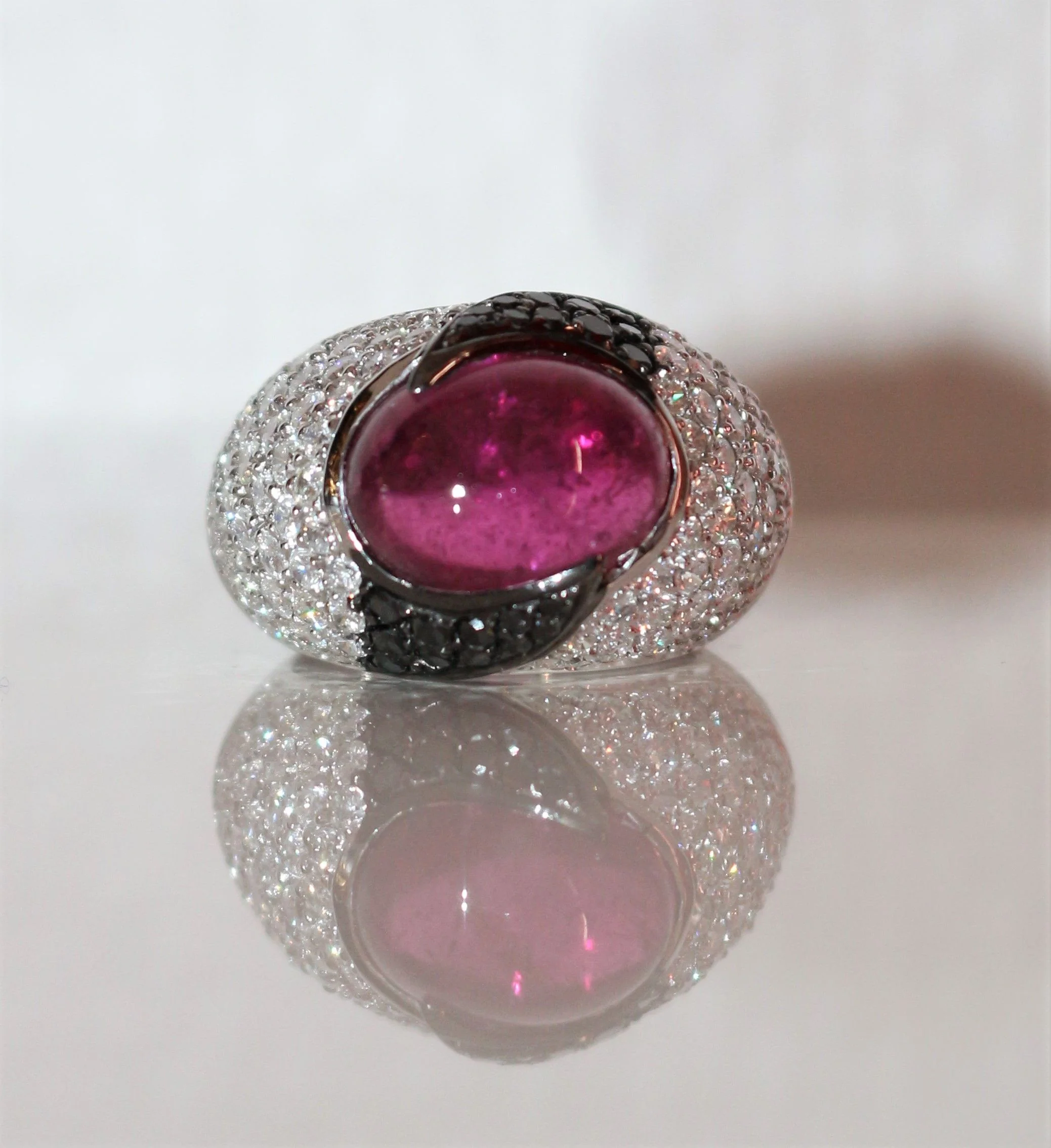 Cocktail ring in white gold, tourmaline and diamond - Image 8
