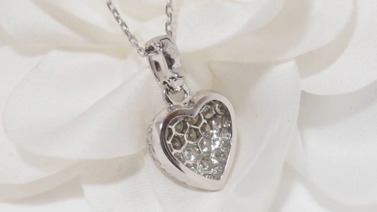 Cartier Heart Necklace - Image 6