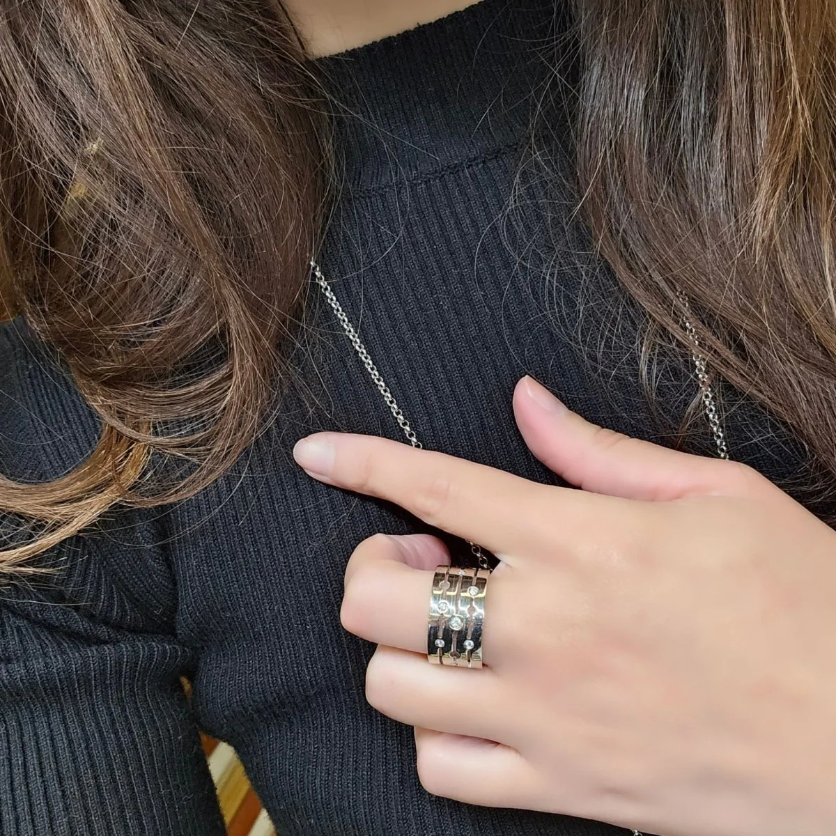 Dinh Van - Pulse ring in 18k white gold and diamonds - EU57 to EU58 - Image 7