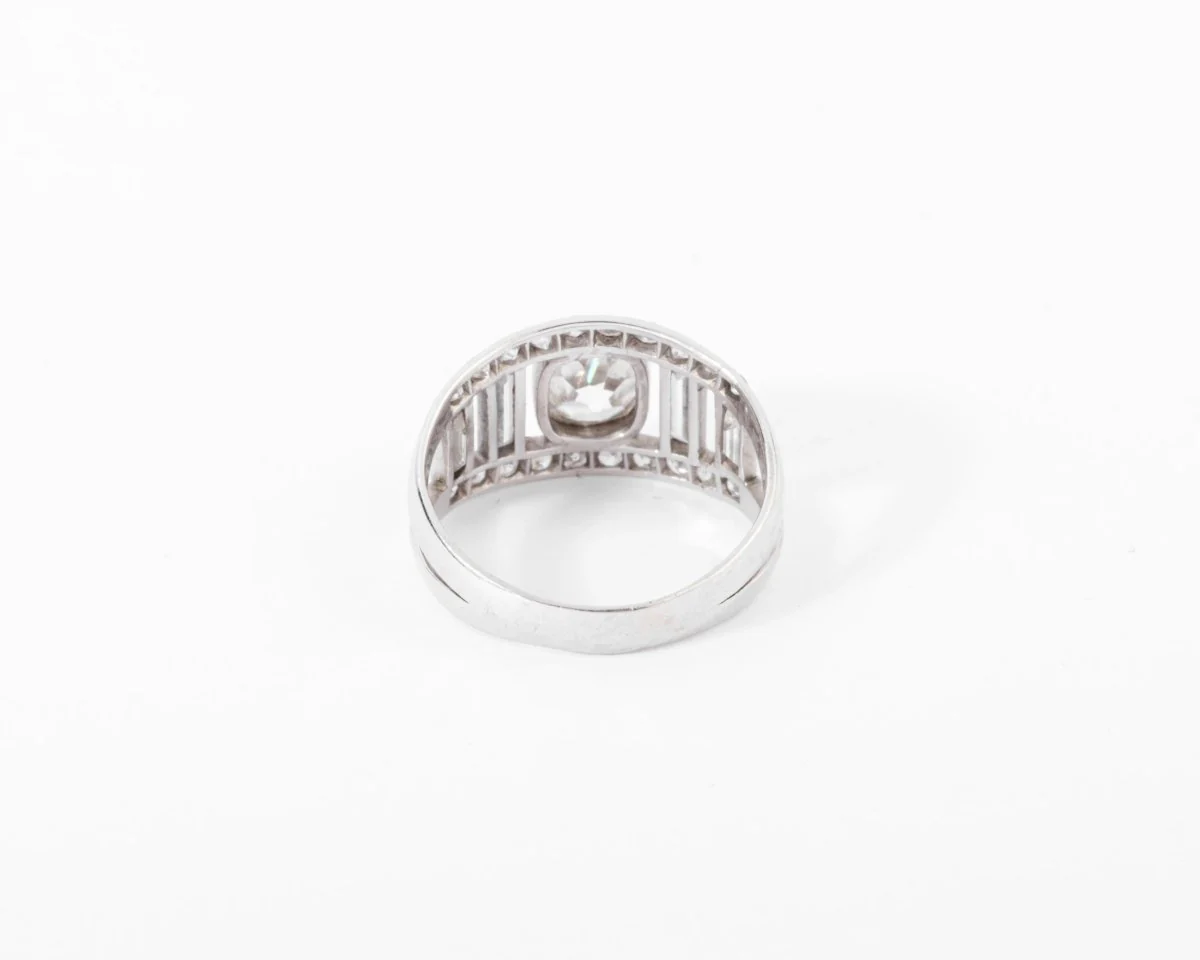 Bandeau diamond and platinum ring - Image 7