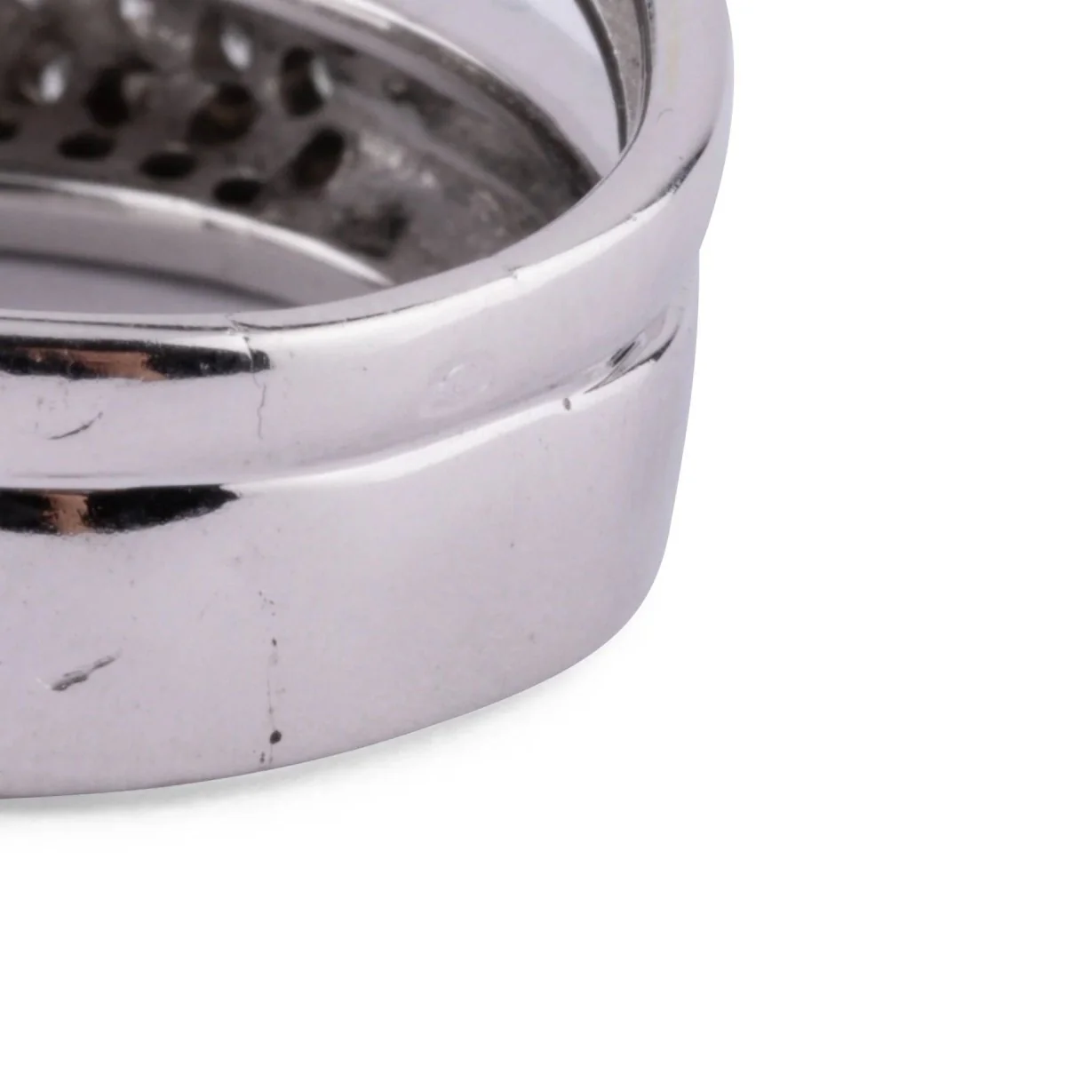 Asymmetrical white gold and diamond ring - Image 7