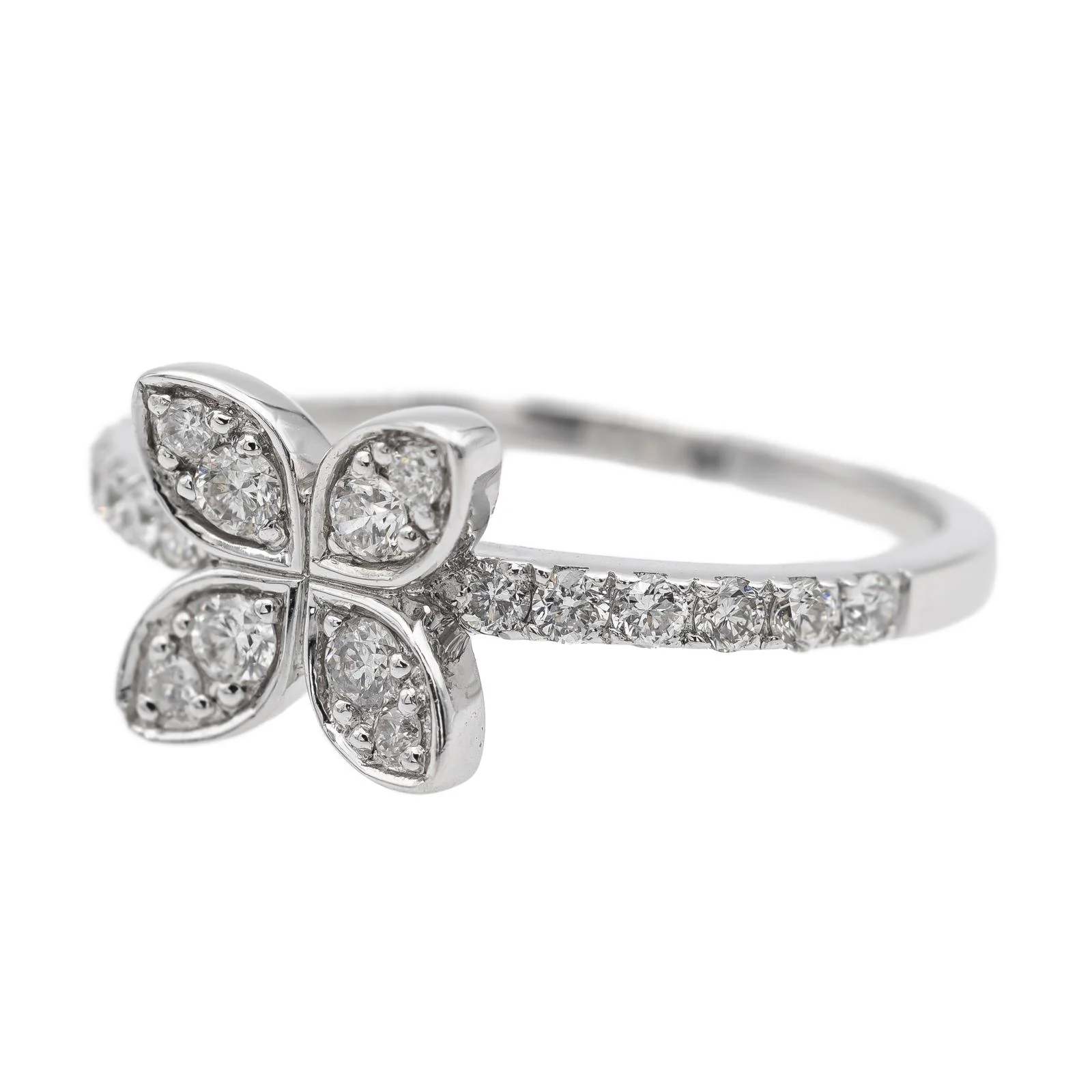 Flower Ring White Gold Diamond - Image 2