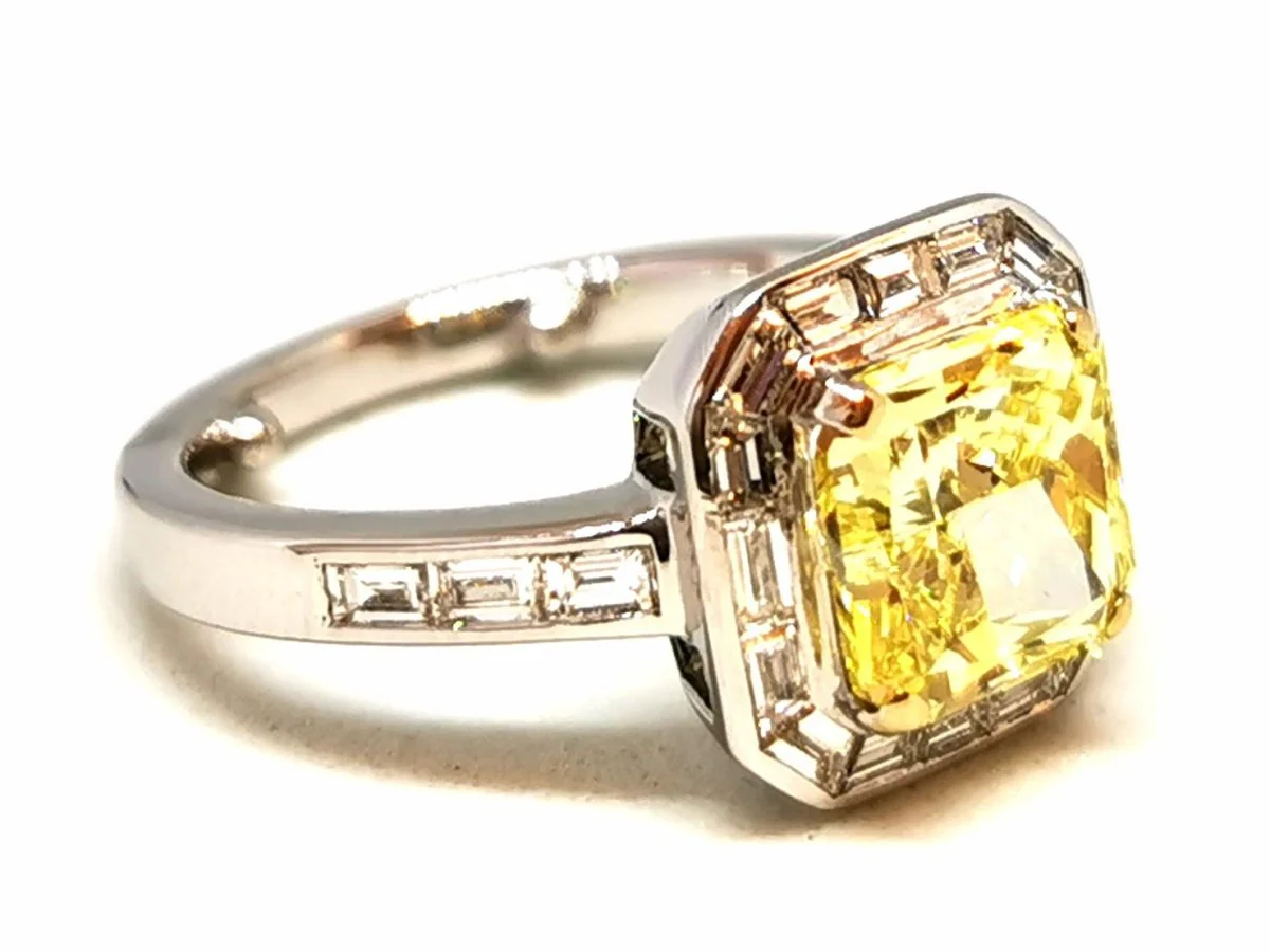 White Gold Diamond Ring - Image 2