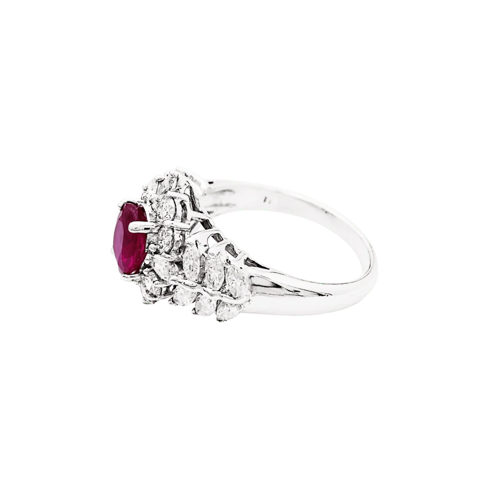 Daisy ring in white gold, rubies and diamonds. - Image 3