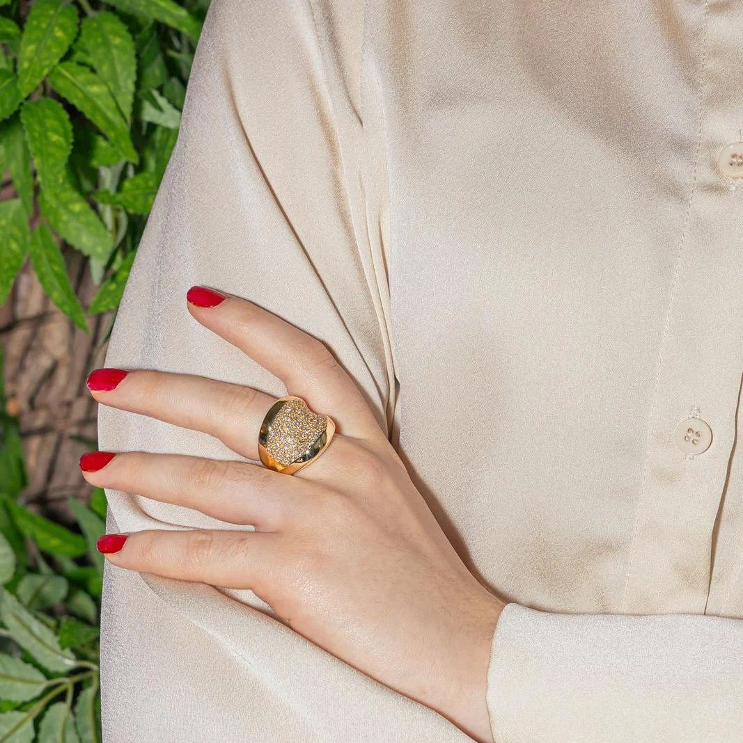 Dome ring in yellow gold and diamonds - Image 2