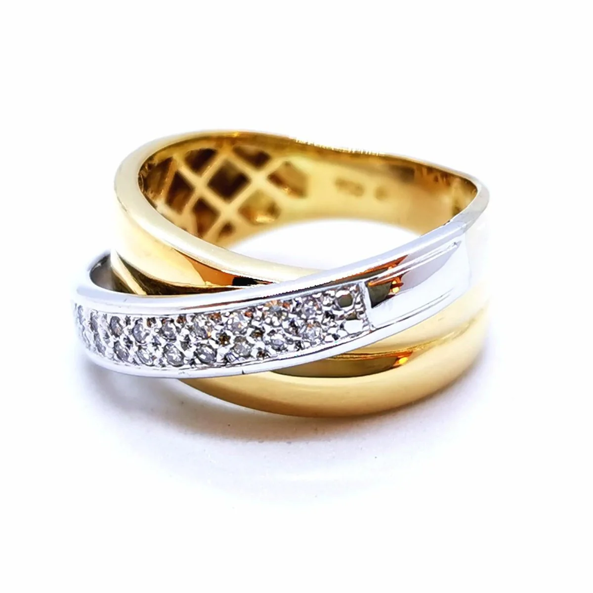 Yellow Gold Diamond Ring - Image 3