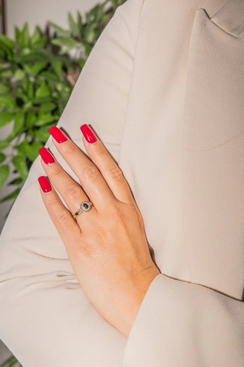 Yellow Gold Sapphire Ring - Image 2
