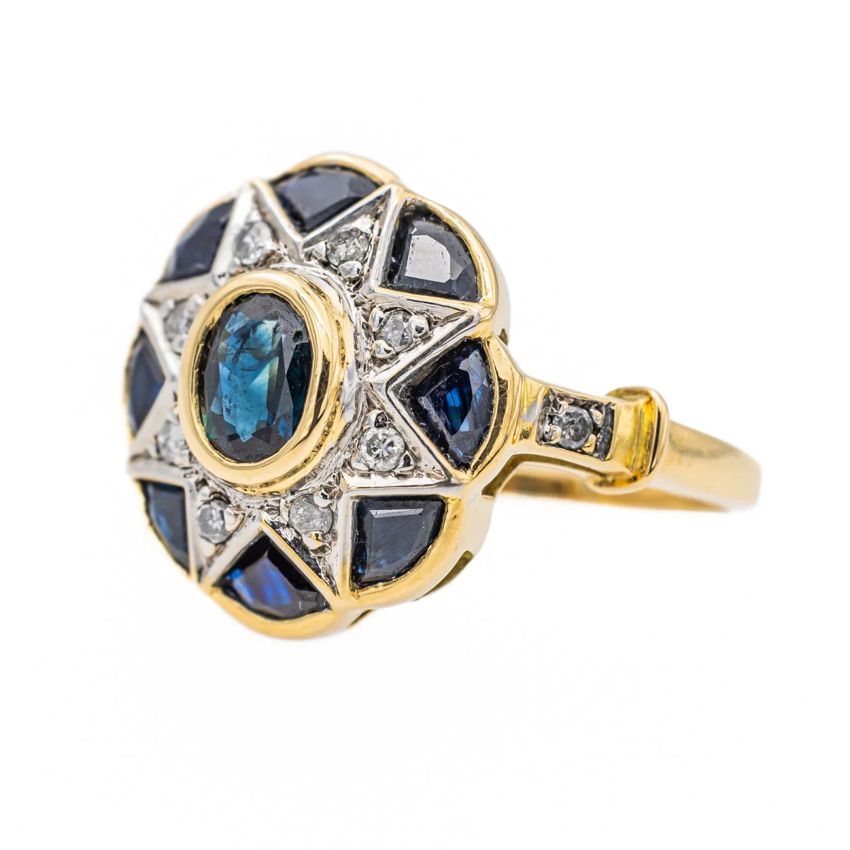 Yellow Gold Sapphire Ring - Image 3