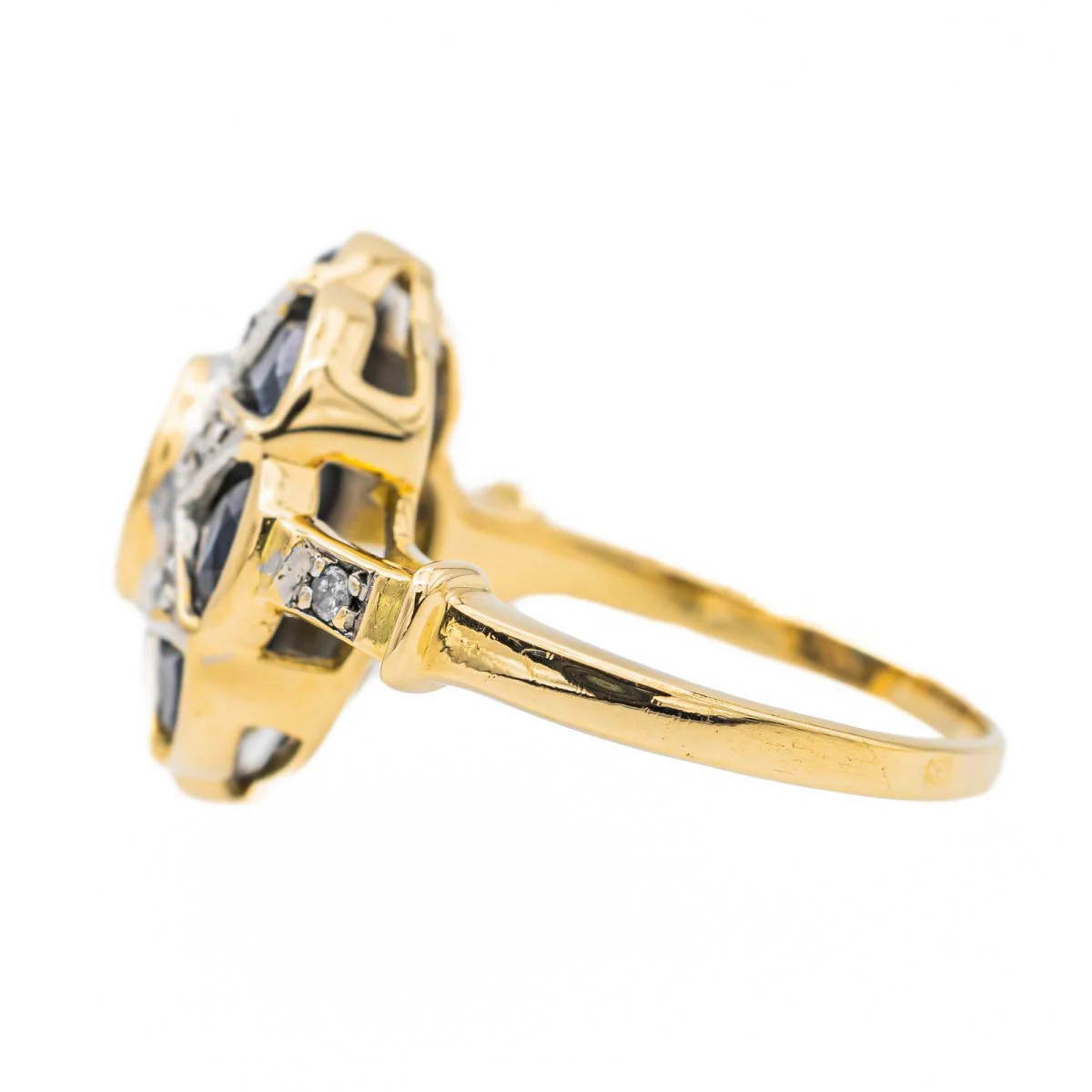 Yellow Gold Sapphire Ring - Image 4