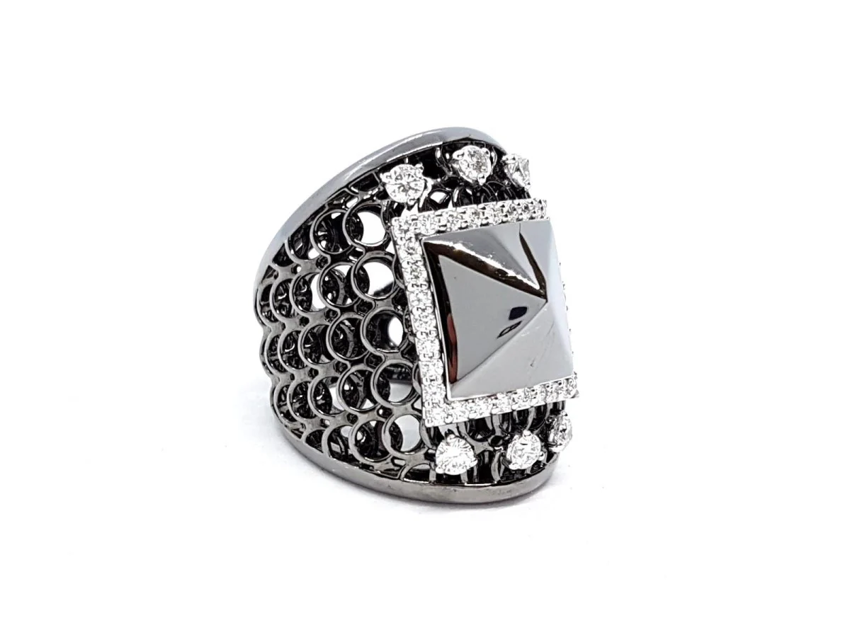 Black Gold Diamond Ring - Image 14