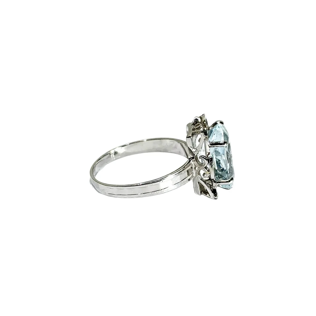 Solitaire ring in white gold and aquamarine - Image 6