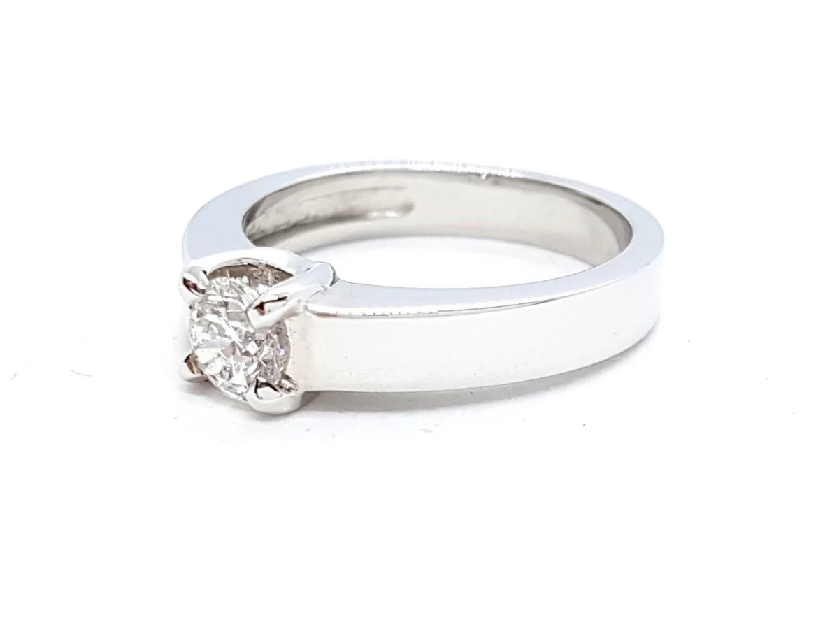 Solitaire Ring White Gold Diamond - Image 10