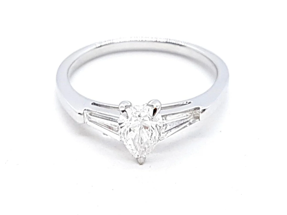 Solitaire Ring White Gold Diamond - Image 13