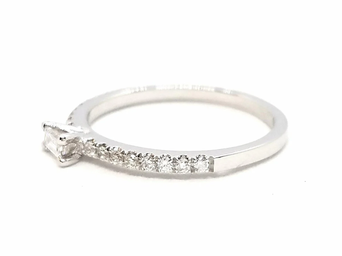 Solitaire Ring White Gold Diamond - Image 7