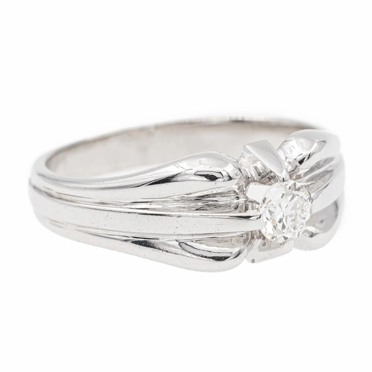 Solitaire Ring White Gold Diamond - Image 6