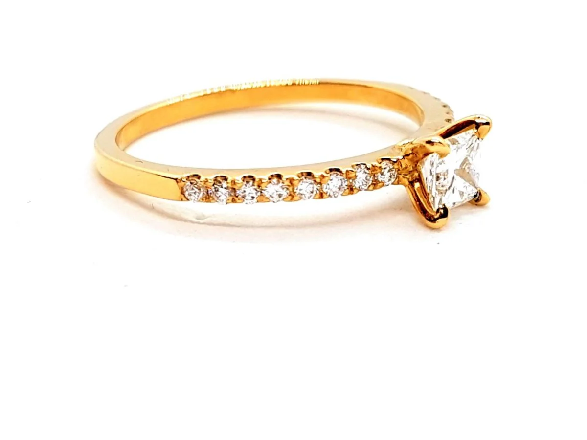Solitaire Ring Yellow gold Diamond - Image 5