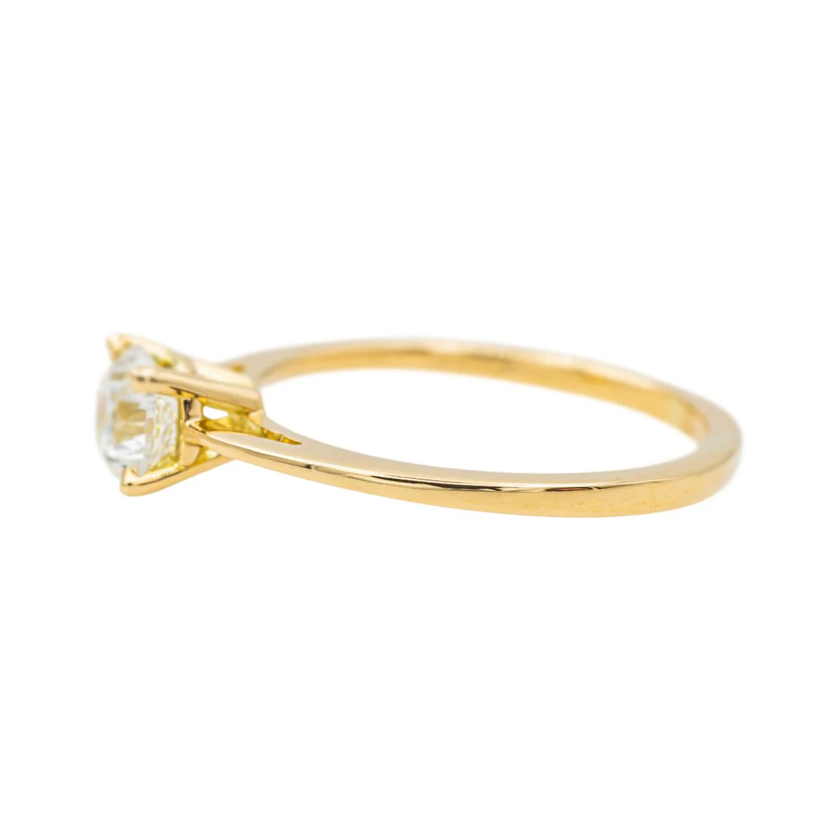 Solitaire Ring Yellow Gold Diamond - Image 4