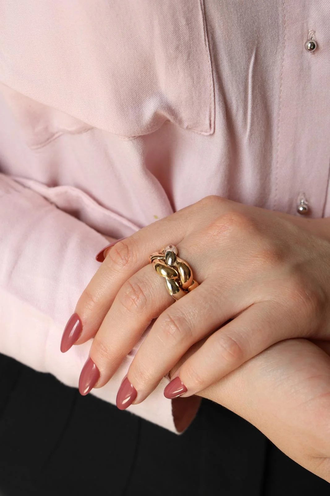 Bandeau ring in 3 braided golds - Image 7