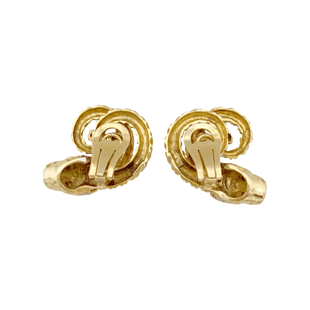 ZOLOTAS clip-on earrings in yellow gold, white gold, rubies and diamonds - Image 7