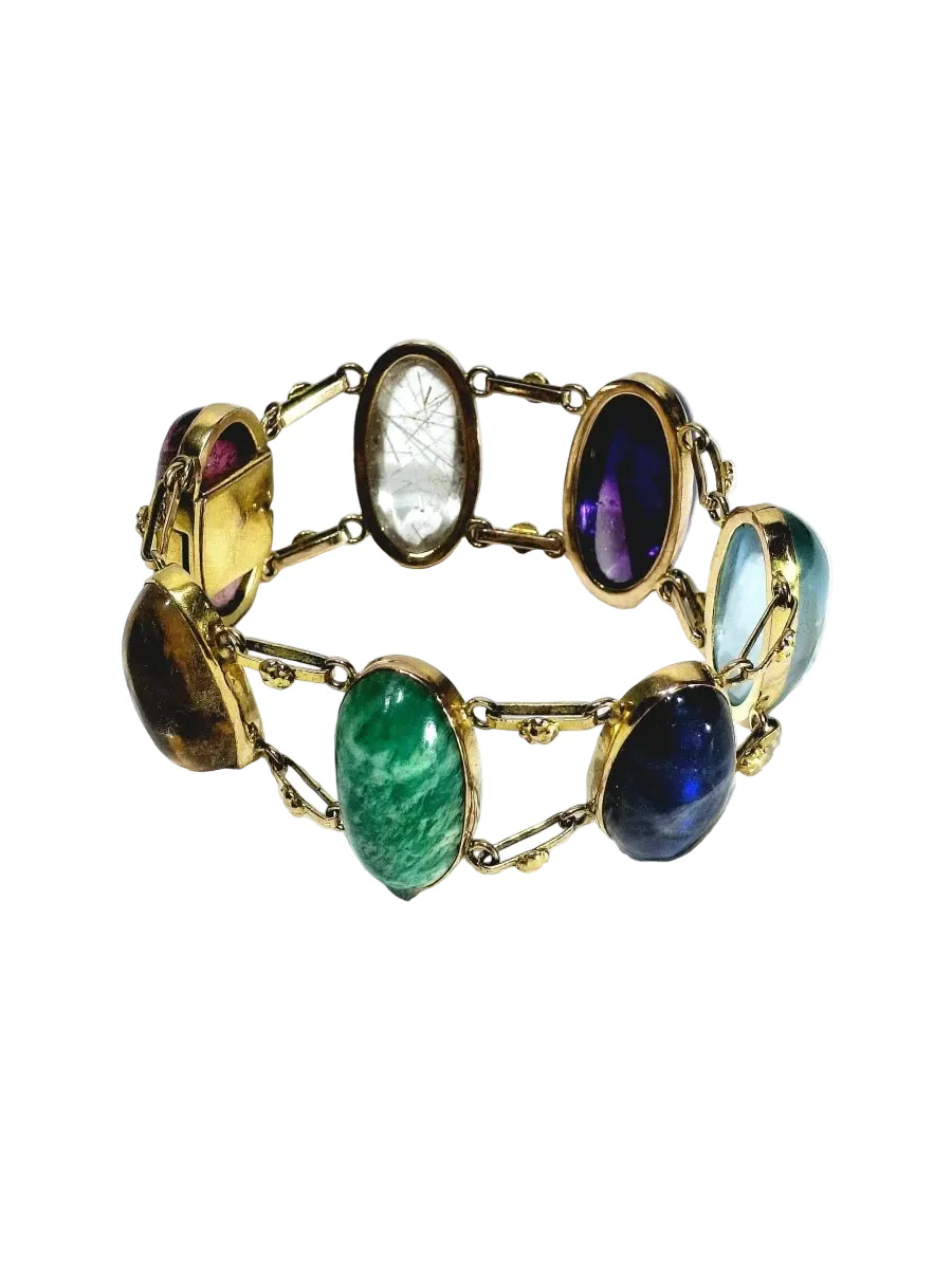 Bracelet in gold and stones
