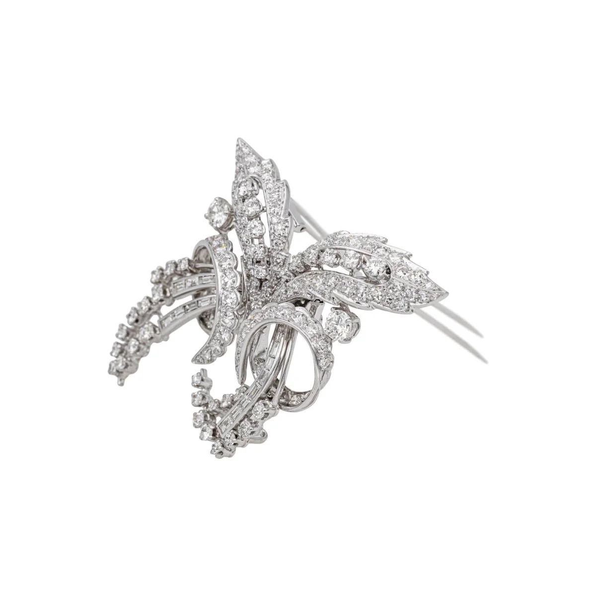 Double pin brooch in white gold and diamonds - Image 3