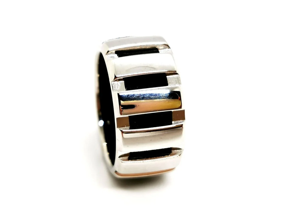 CHAUMET “Class One” Bandeau ring in white gold and diamonds - Image 10