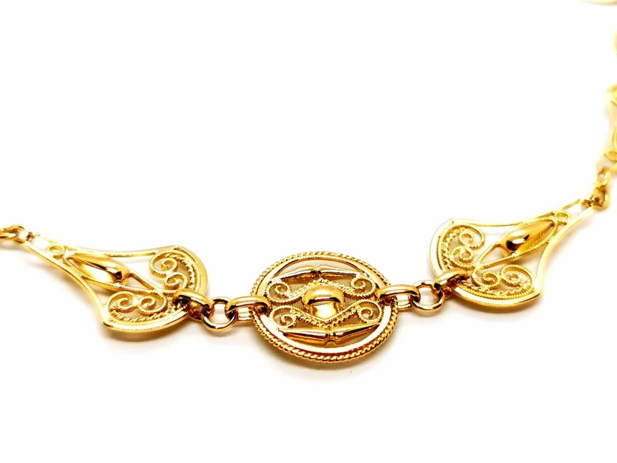 Filigree Necklace Yellow Gold - Image 9