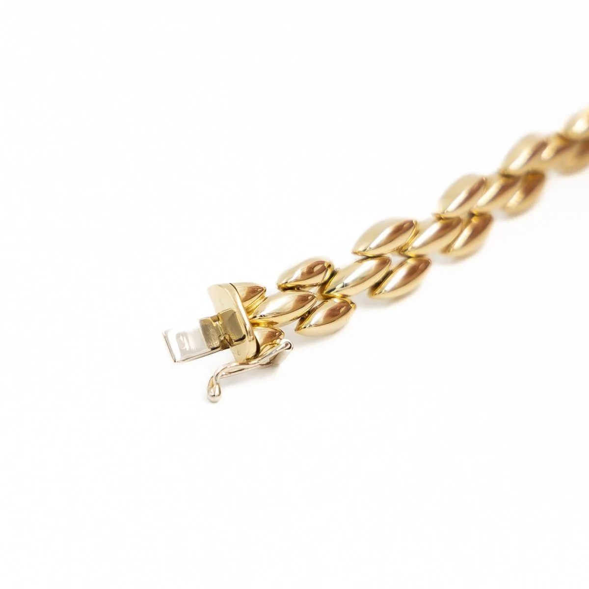 Rice grain mesh chain necklace in yellow gold - Image 3