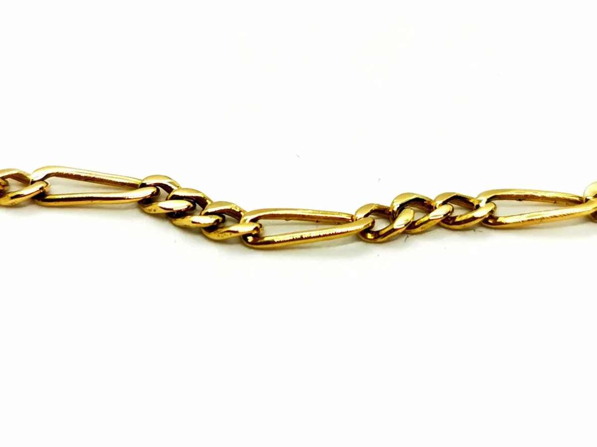 Figaro mesh chain necklace in yellow gold - Image 4