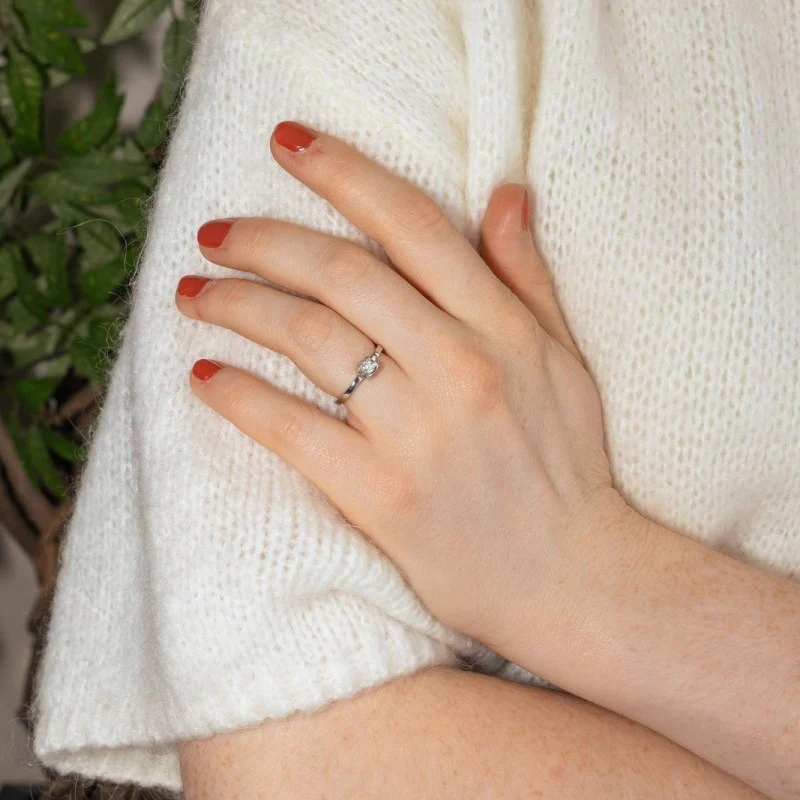 DINH VAN "Le Cube" Solitaire Ring in White Gold and Diamond - Image 2