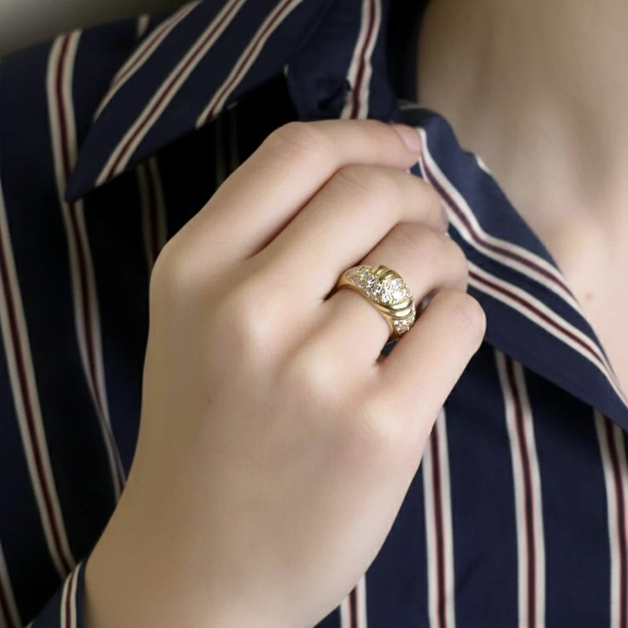 FRED Panther Ring in Yellow Gold and Diamonds - Image 2