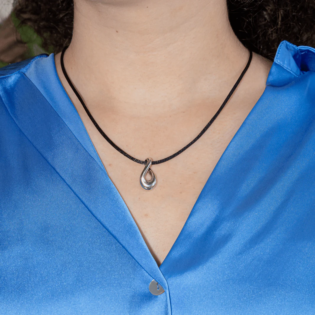 FRED "Mouvementé" pendant in white gold - Image 2
