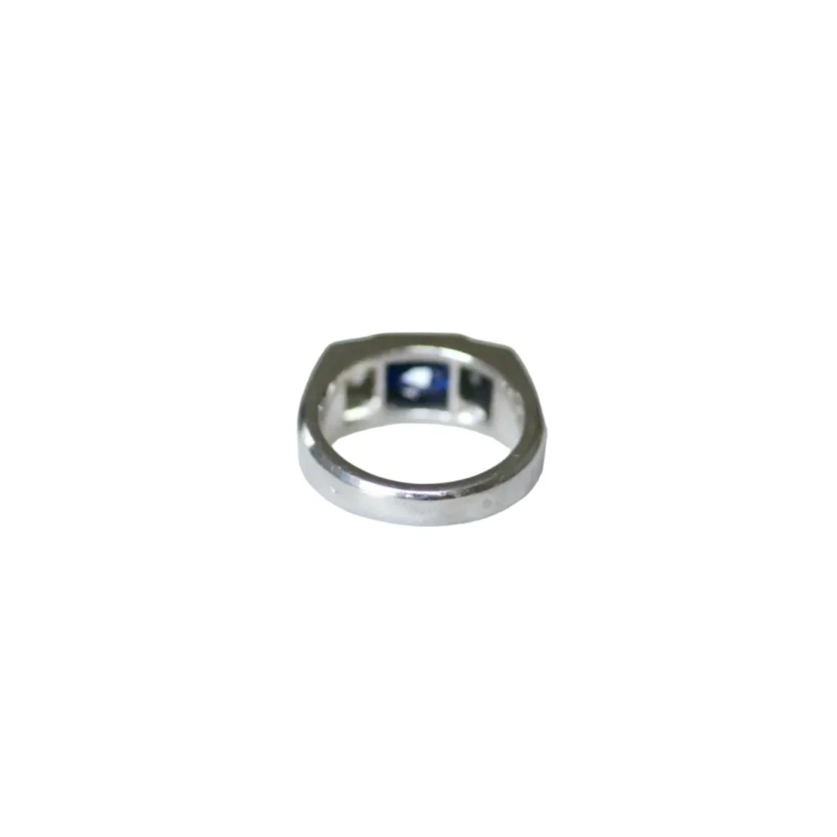 Louis Heissler Ring Chevalière Art Deco Saphir Non Chauffé and diamonds on Platinum - Image 5