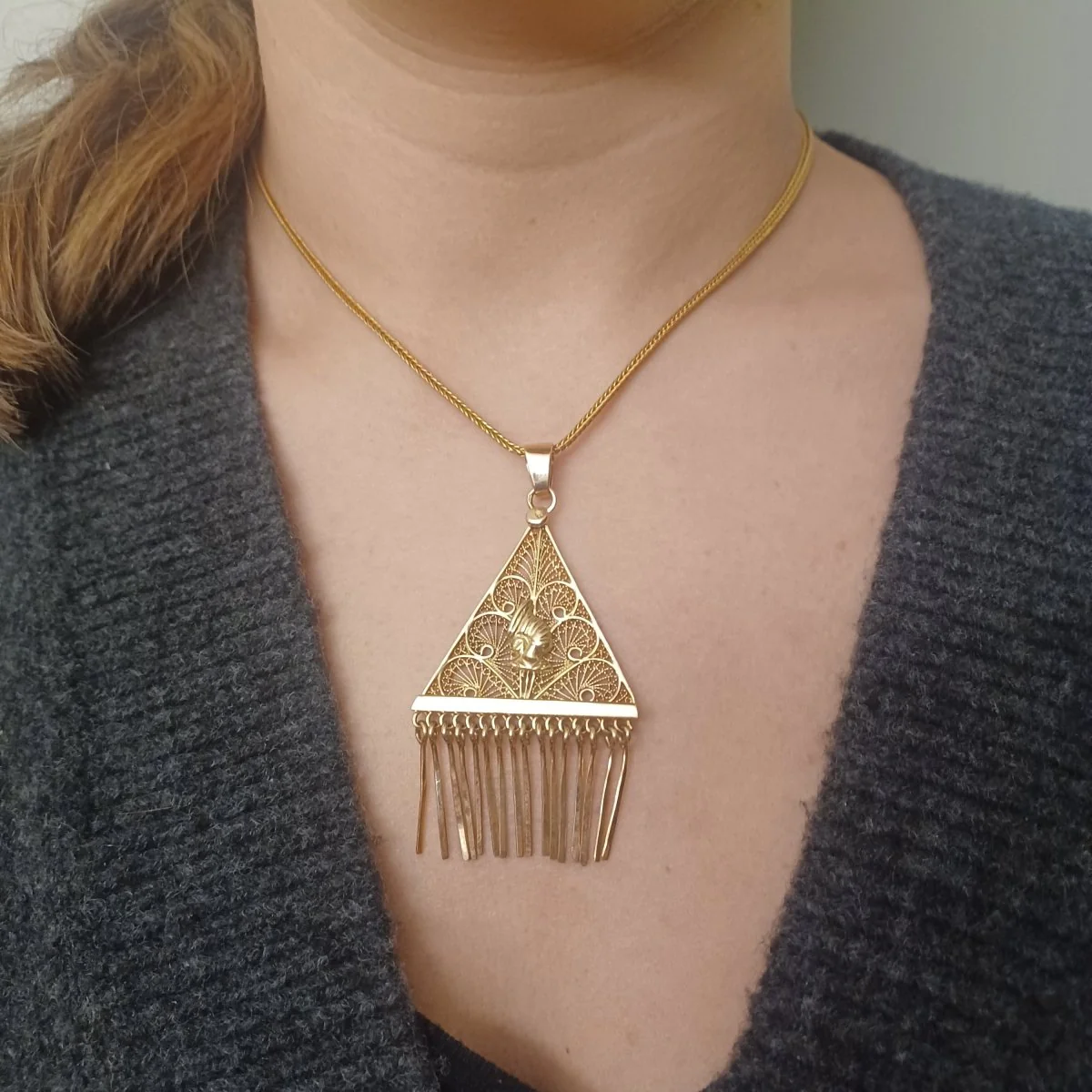 Champagne gold pendant - Image 2