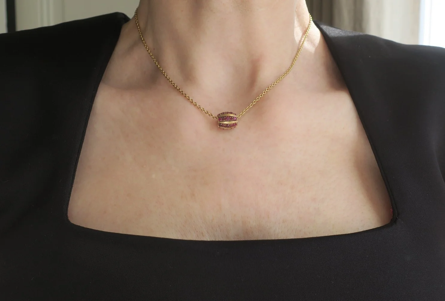 Yellow gold and Ruby Pendant - Image 8