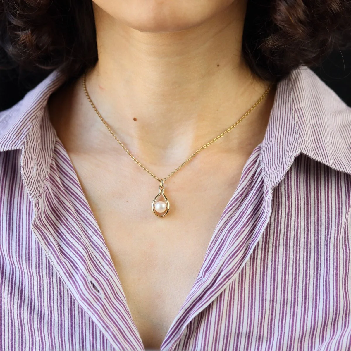 Pearl and yellow gold pendant - Image 2